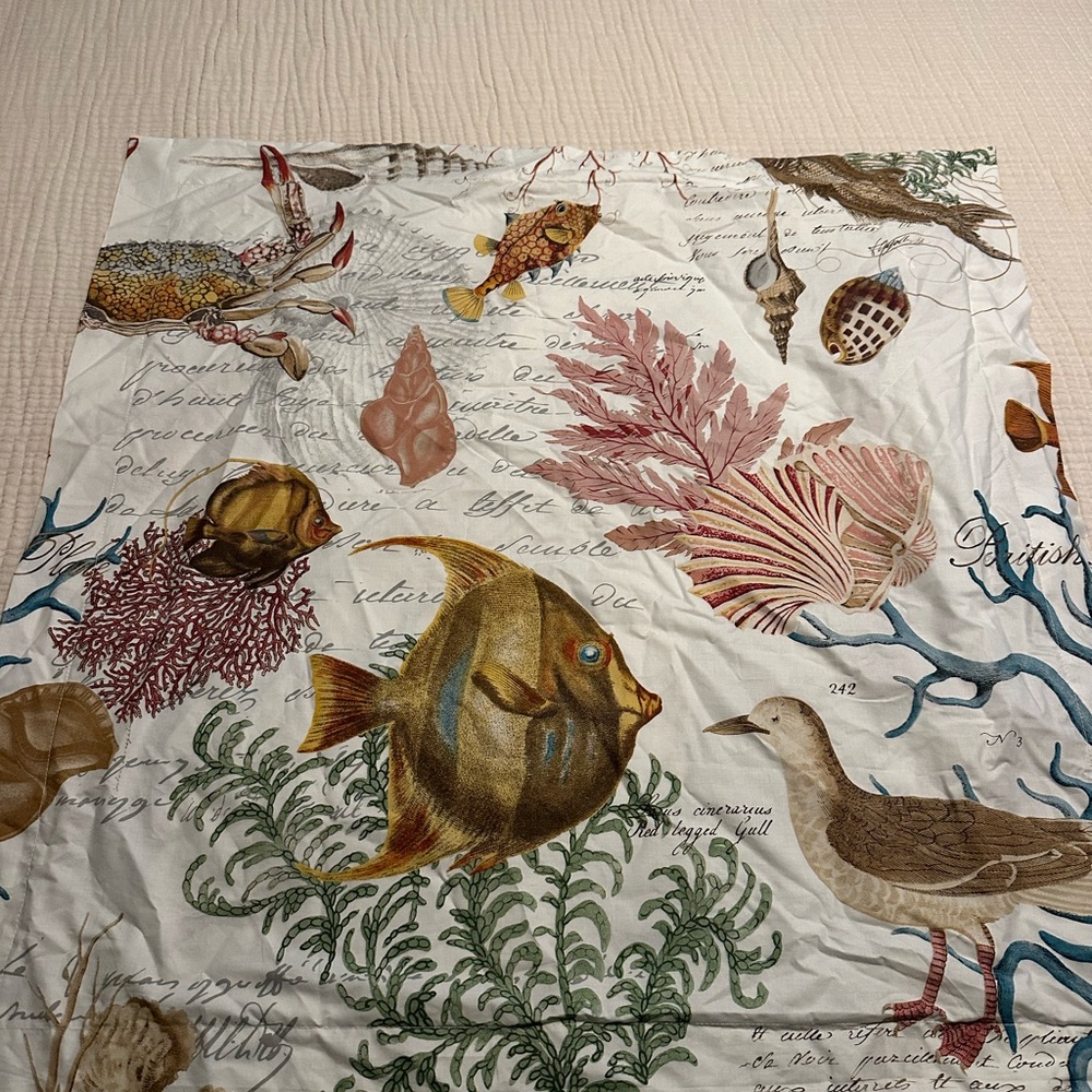 Pottery Barn Botanical Duvet Cover in Cream with Nature-Inspired Print